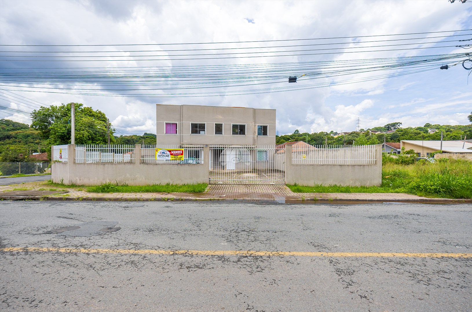 Apartamento à venda em Jardim Cristo Rei, Campo Largo — Portal Chave Fácil