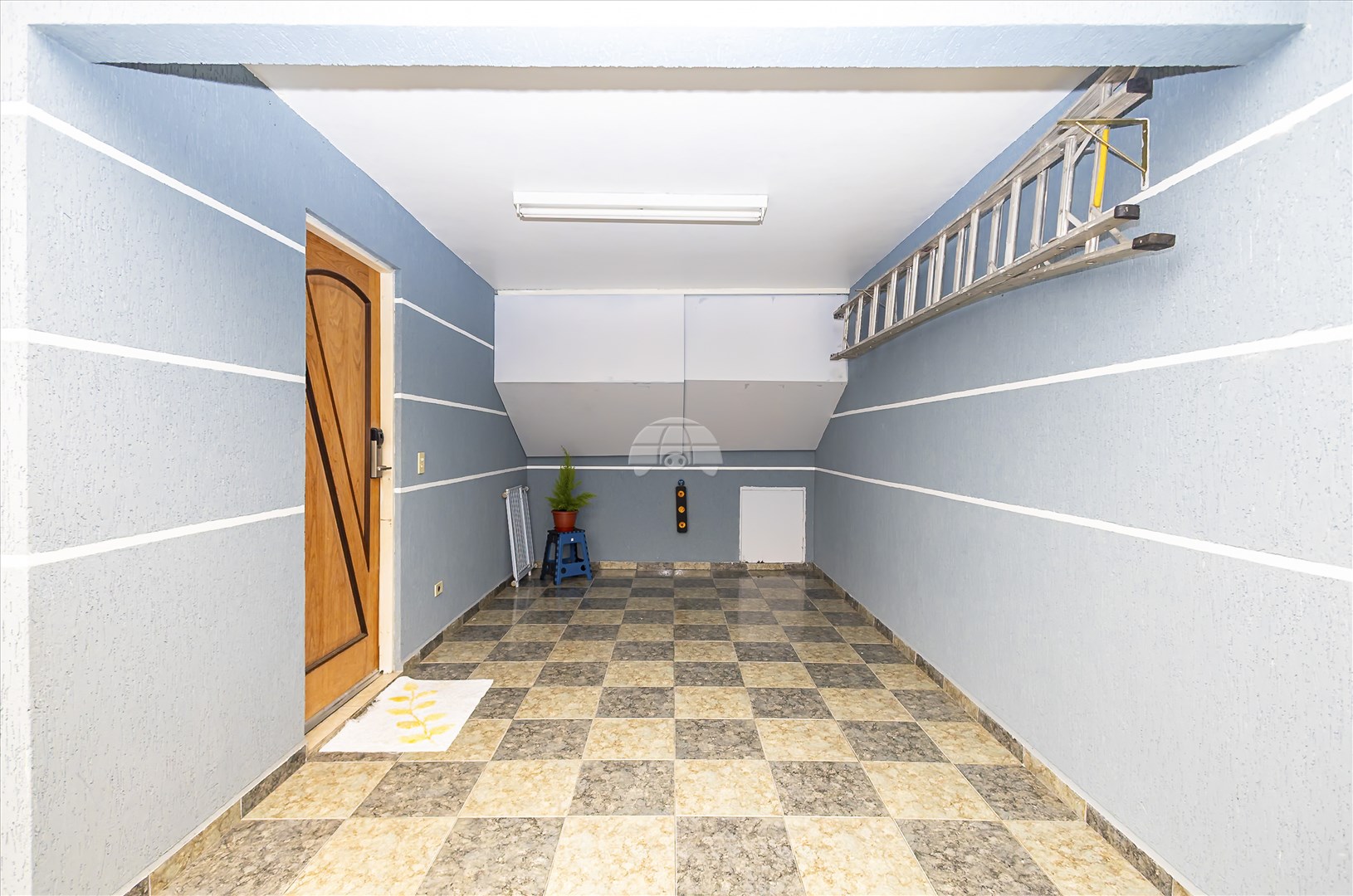 Casa à venda em Boa Vista, Curitiba — GOMES CONSULTOR IMOBILIARIO LTDA.