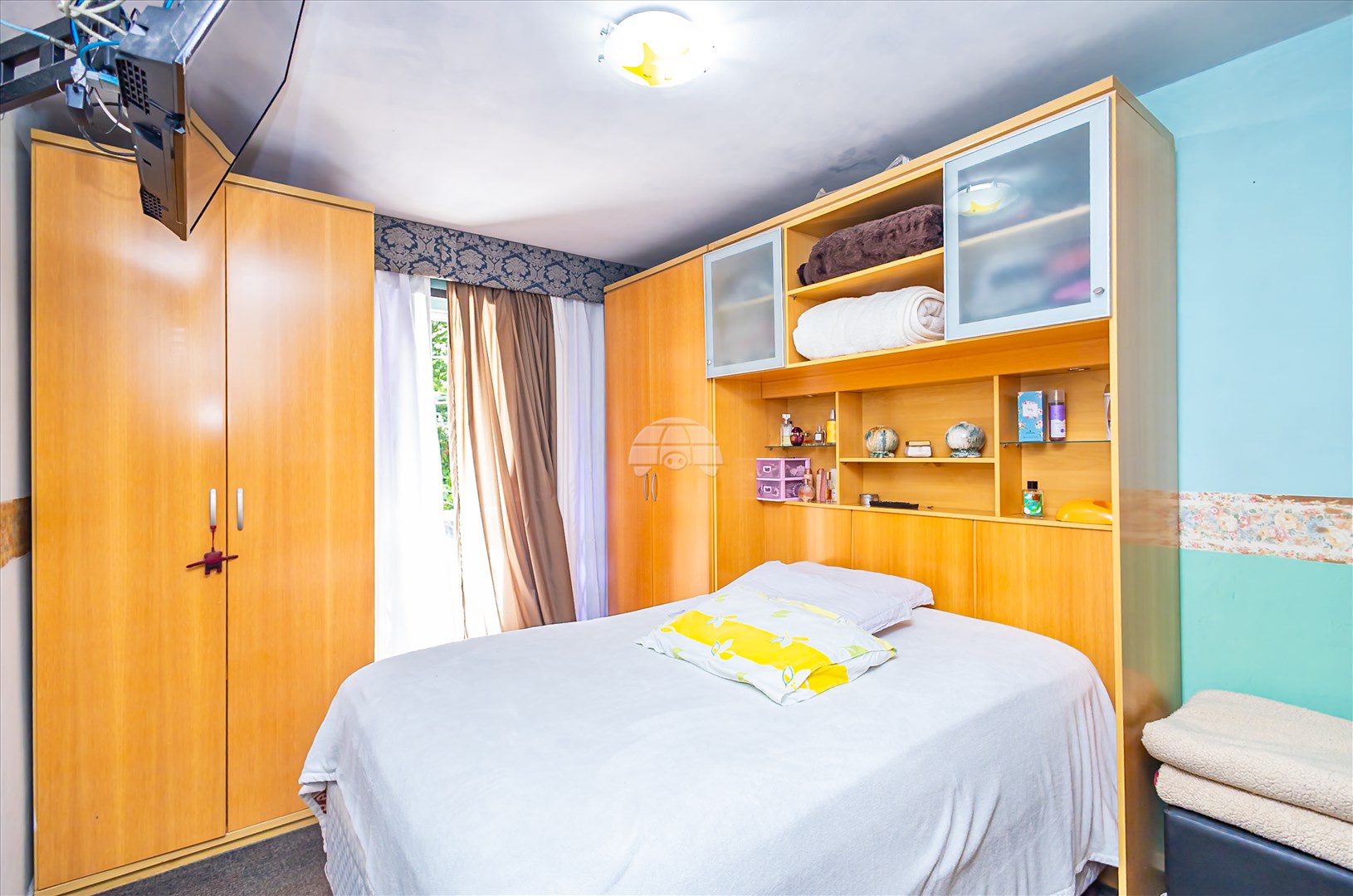 Casa à venda em Boa Vista, Curitiba — GOMES CONSULTOR IMOBILIARIO LTDA.