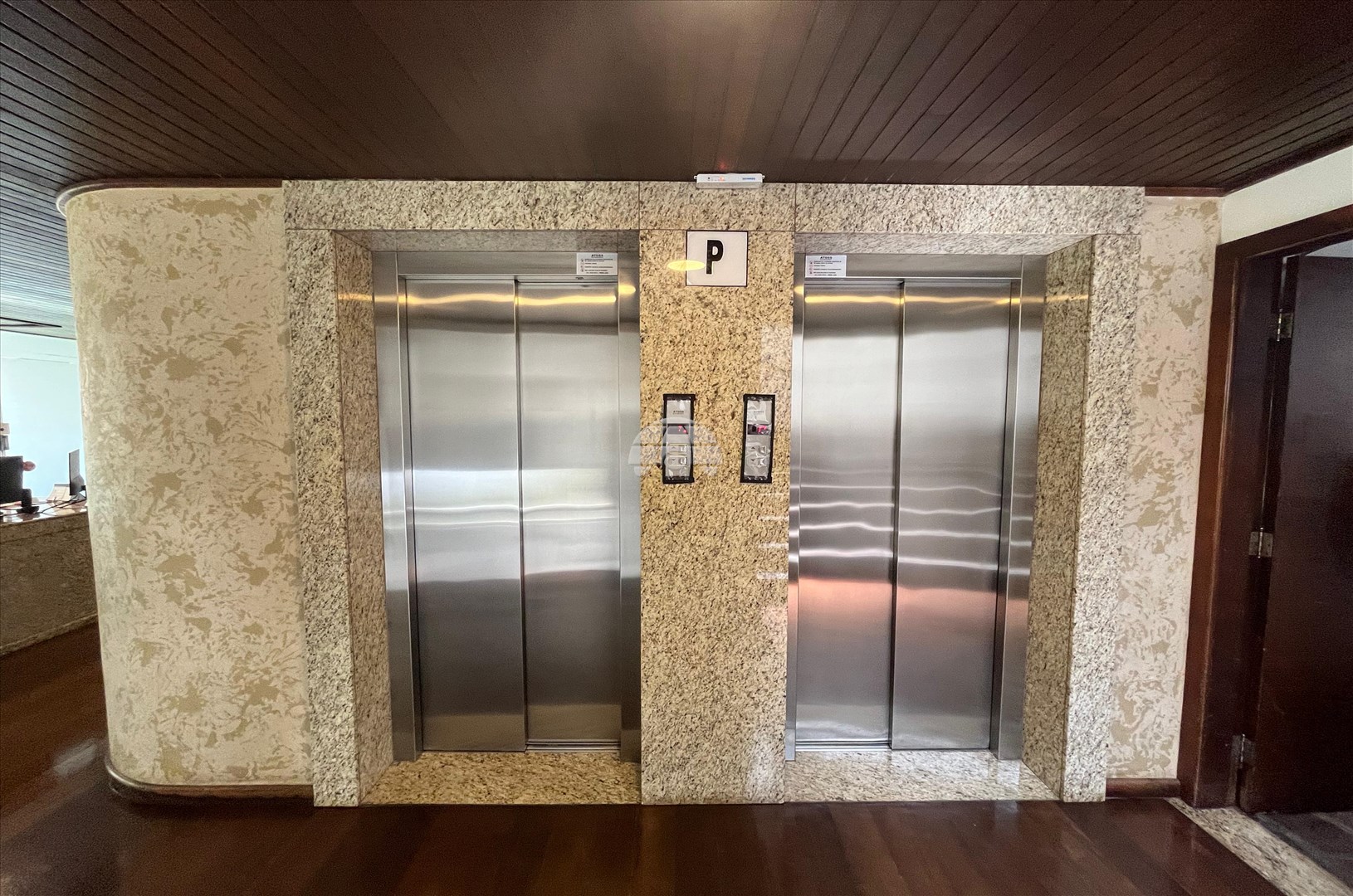 Apartamento para alugar em Cristo Rei, Curitiba — Portal Chave Fácil