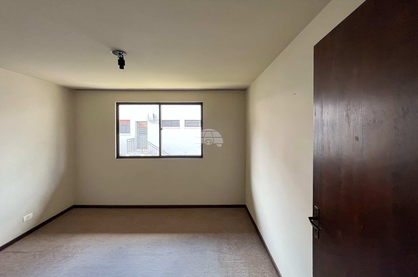 Casa para alugar em São Francisco, Curitiba — Imobiliária Cilar