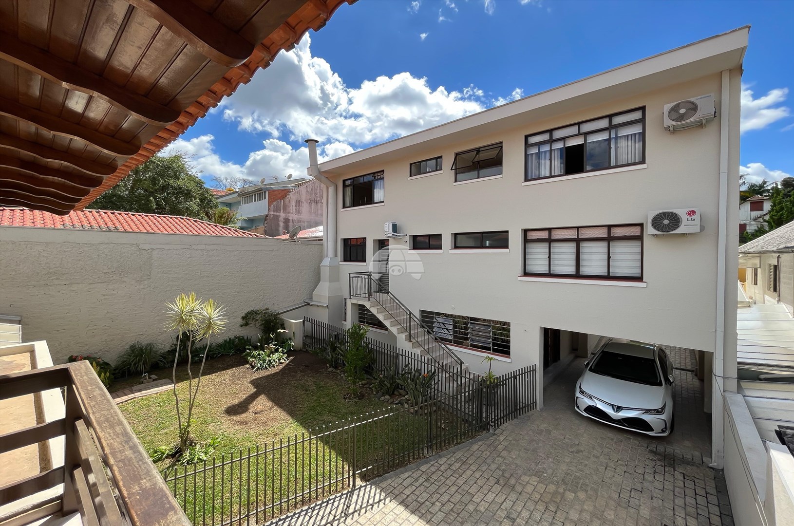Casa para alugar em São Francisco, Curitiba — Imobiliária Cilar