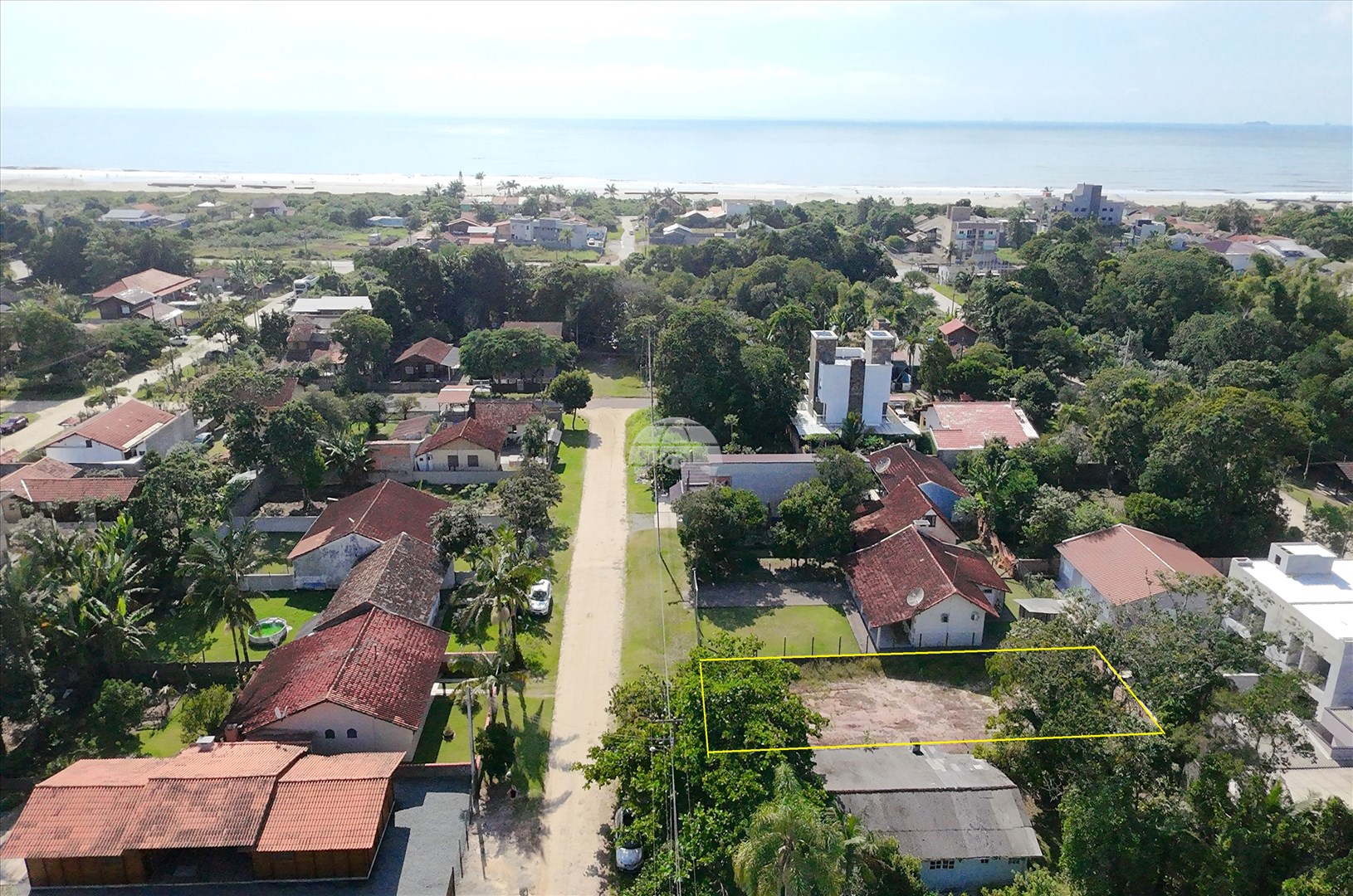 Terreno/Área à venda em Balneário Praia Das Palmeiras, Itapoá — Portal Chave Fácil