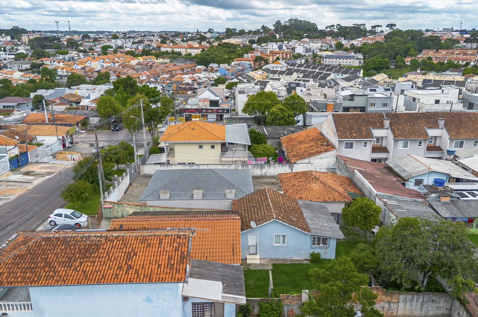 Terreno/Área à venda em Boqueirão, Curitiba — Portal Chave Fácil