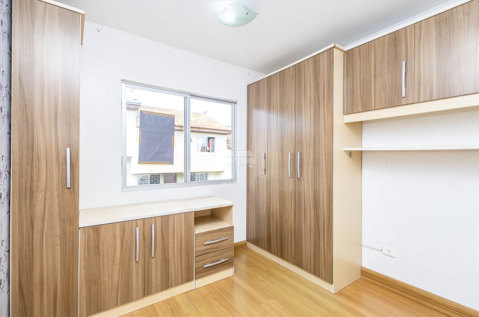 Casa à venda em Boa Vista, Curitiba — GOMES CONSULTOR IMOBILIARIO LTDA.