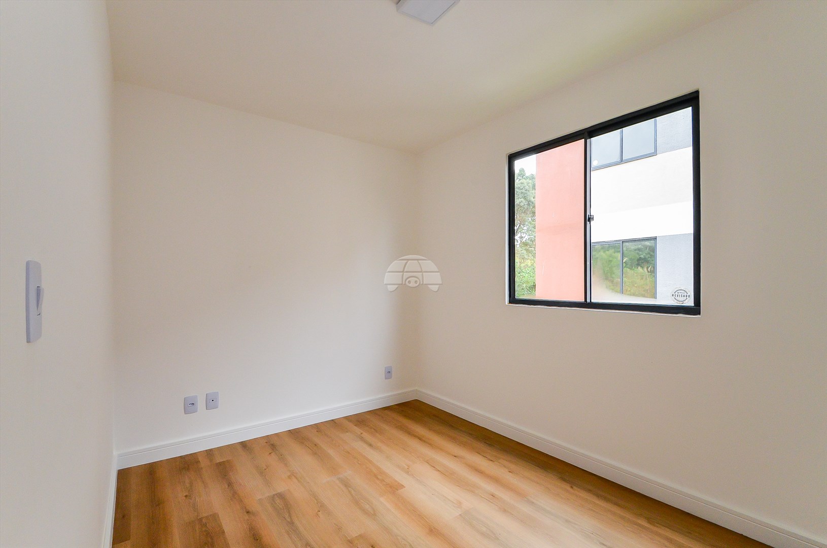 Apartamento à venda em Tanguá, Almirante Tamandaré — Portal Chave Fácil