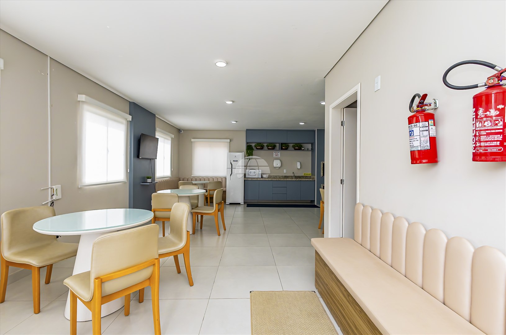 Apartamento à venda em Campina Da Barra, Araucária — Galvão Vendas - Imóveis a venda em Curitiba