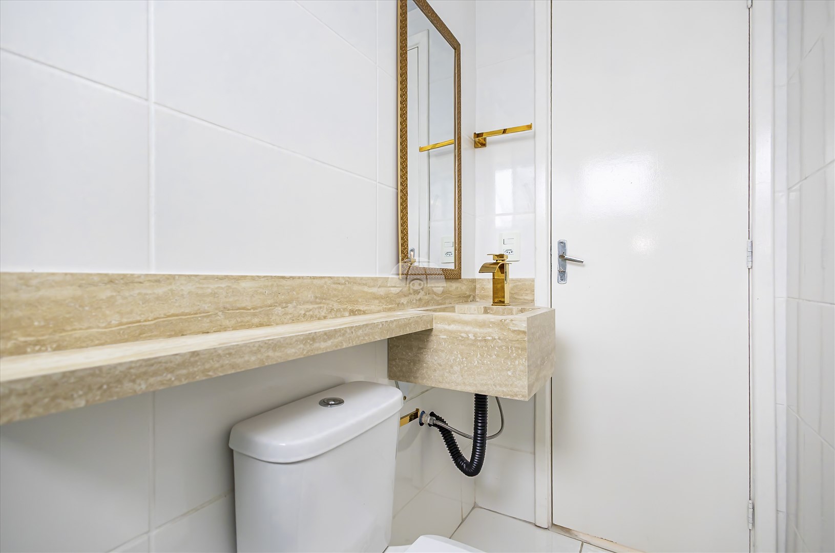 Apartamento à venda em Campina Da Barra, Araucária — Galvão Vendas - Imóveis a venda em Curitiba