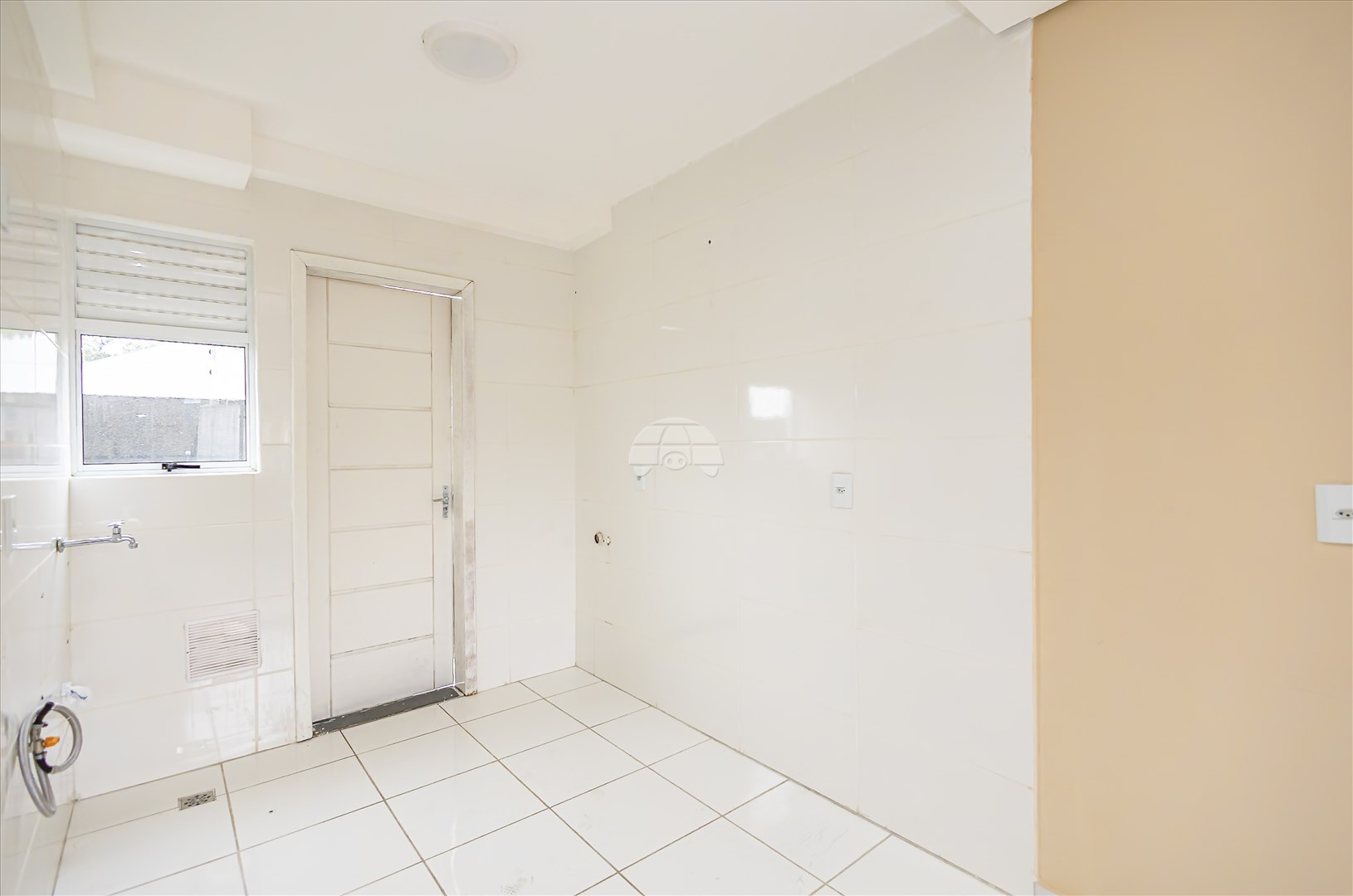 Apartamento à venda em Campina Da Barra, Araucária — Galvão Vendas - Imóveis a venda em Curitiba