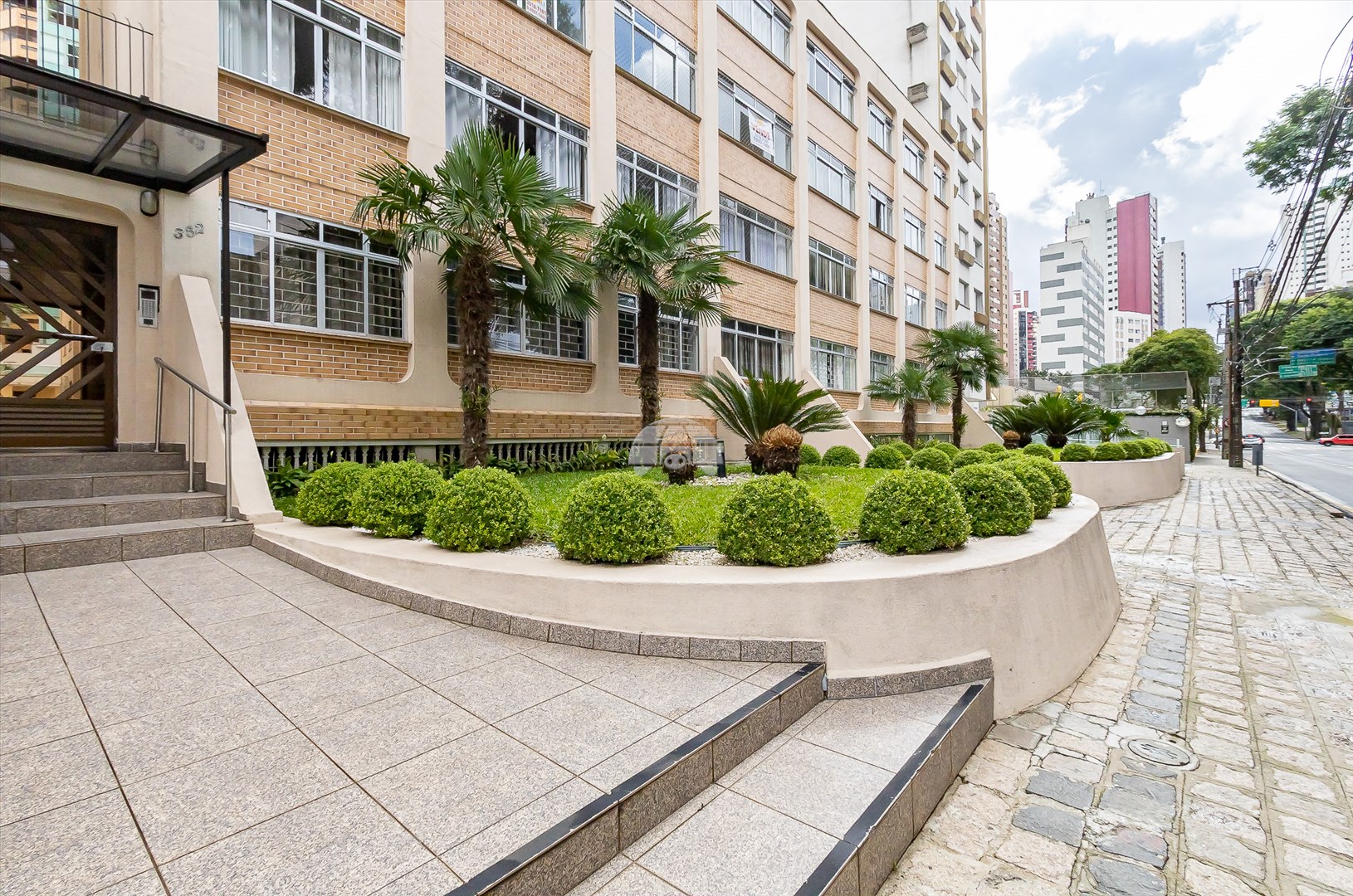 Apartamento à venda em Centro, Curitiba — Portal Chave Fácil