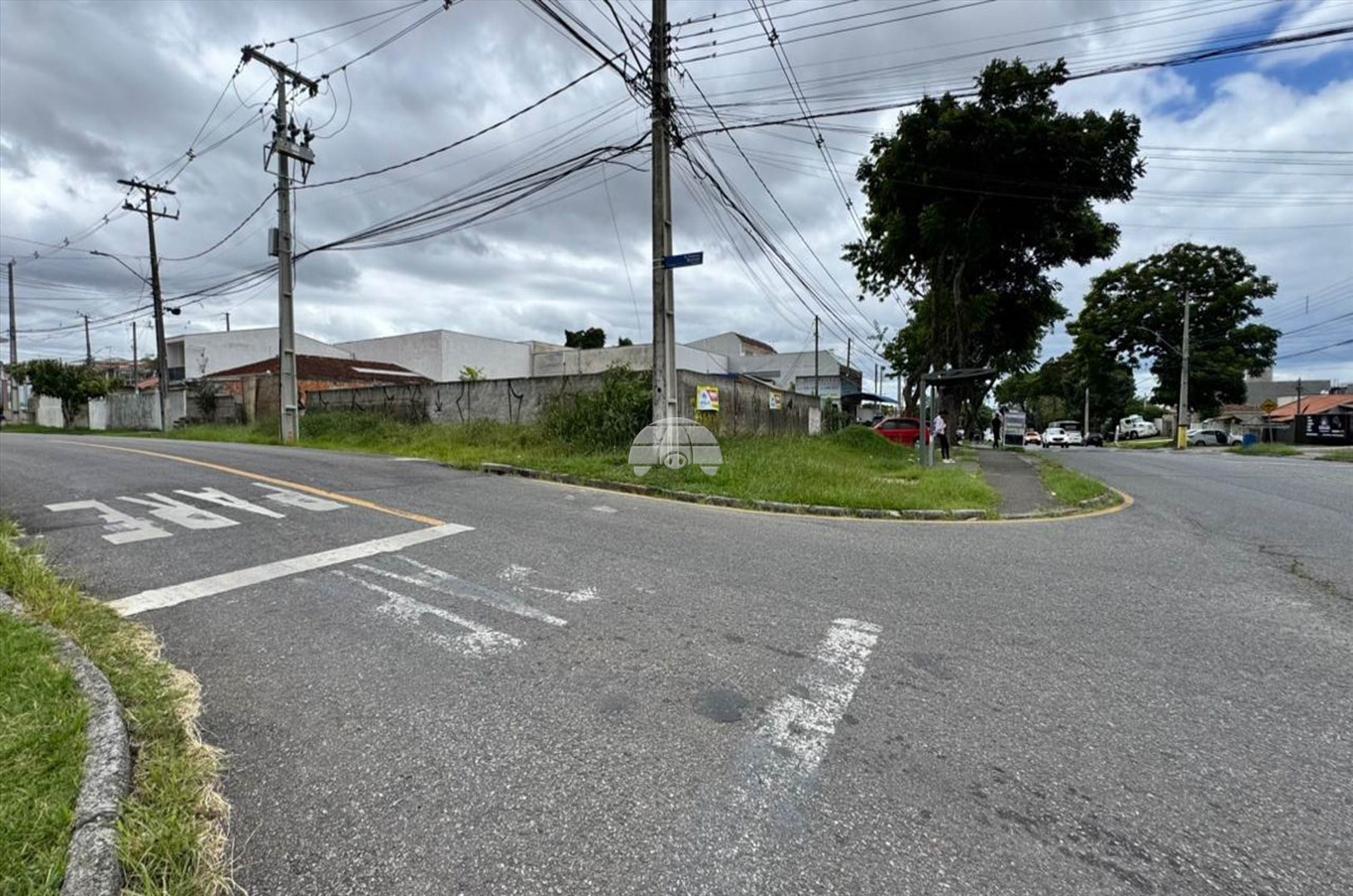 Terreno/Área à venda em Fazendinha, Curitiba — Portal Chave Fácil