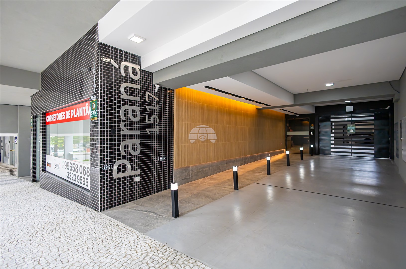 Sala/Conjunto Comercial à venda em Bacacheri, Curitiba — Portal Chave Fácil