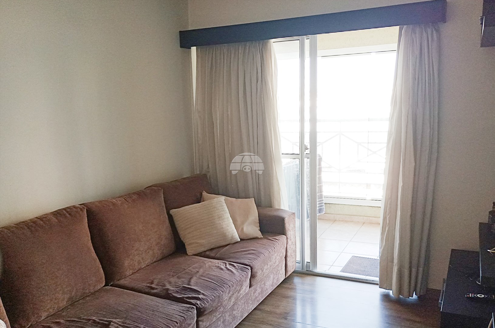 Apartamento à venda em Centro, Pinhais — Portal Chave Fácil