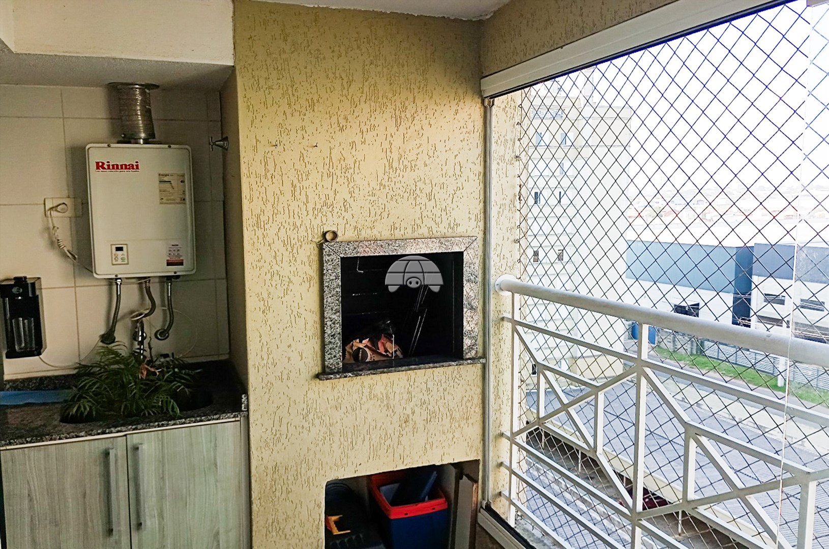 Apartamento à venda em Centro, Pinhais — Portal Chave Fácil