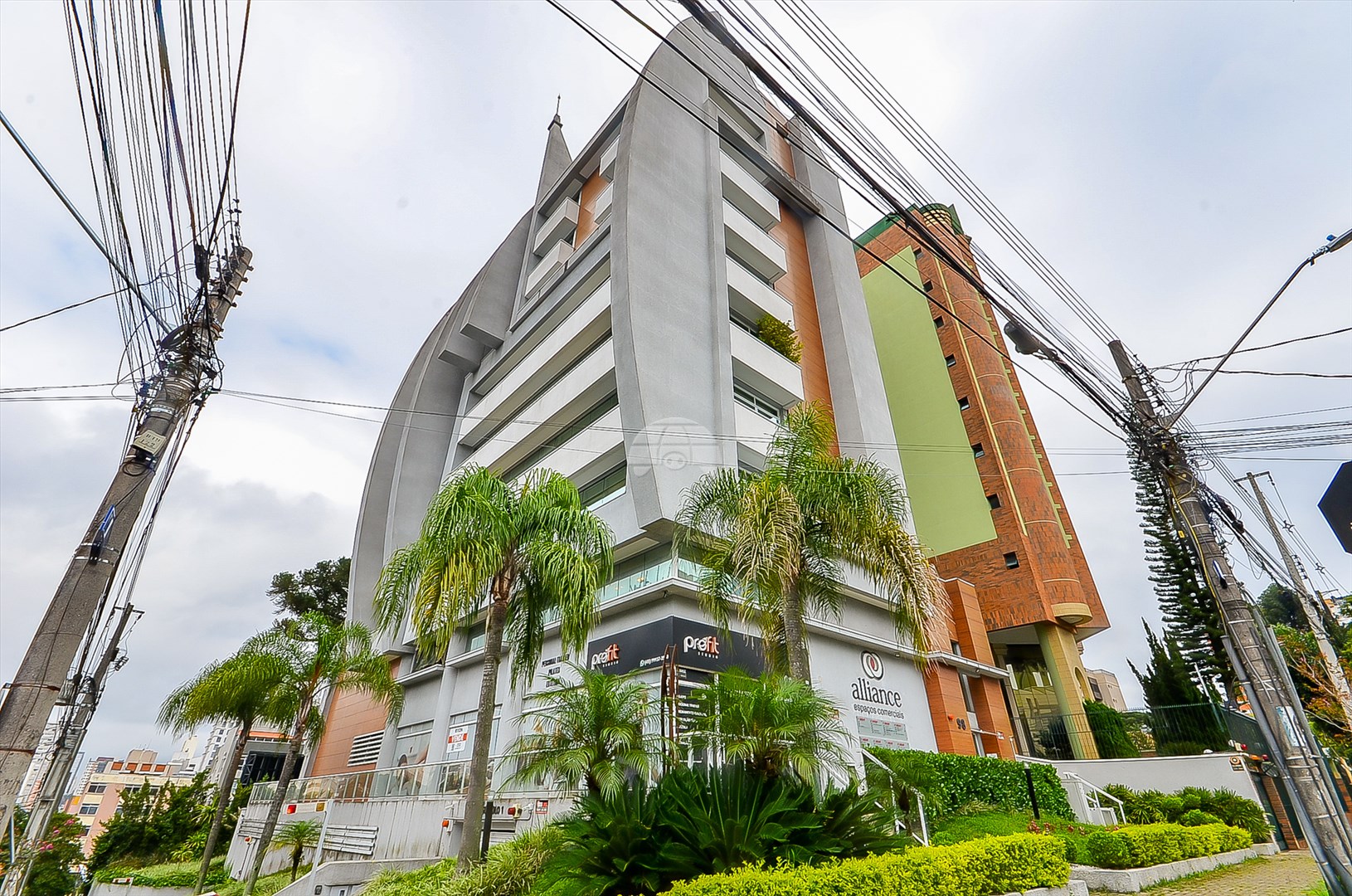 Sala/Conjunto Comercial à venda em Centro, Curitiba — Portal Chave Fácil