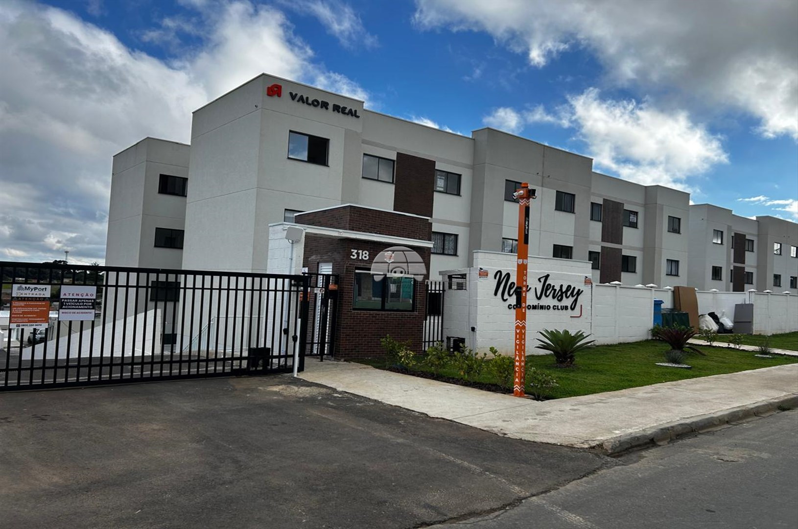 Apartamento à venda em Lamenha Grande, Almirante Tamandaré — Portal Chave Fácil