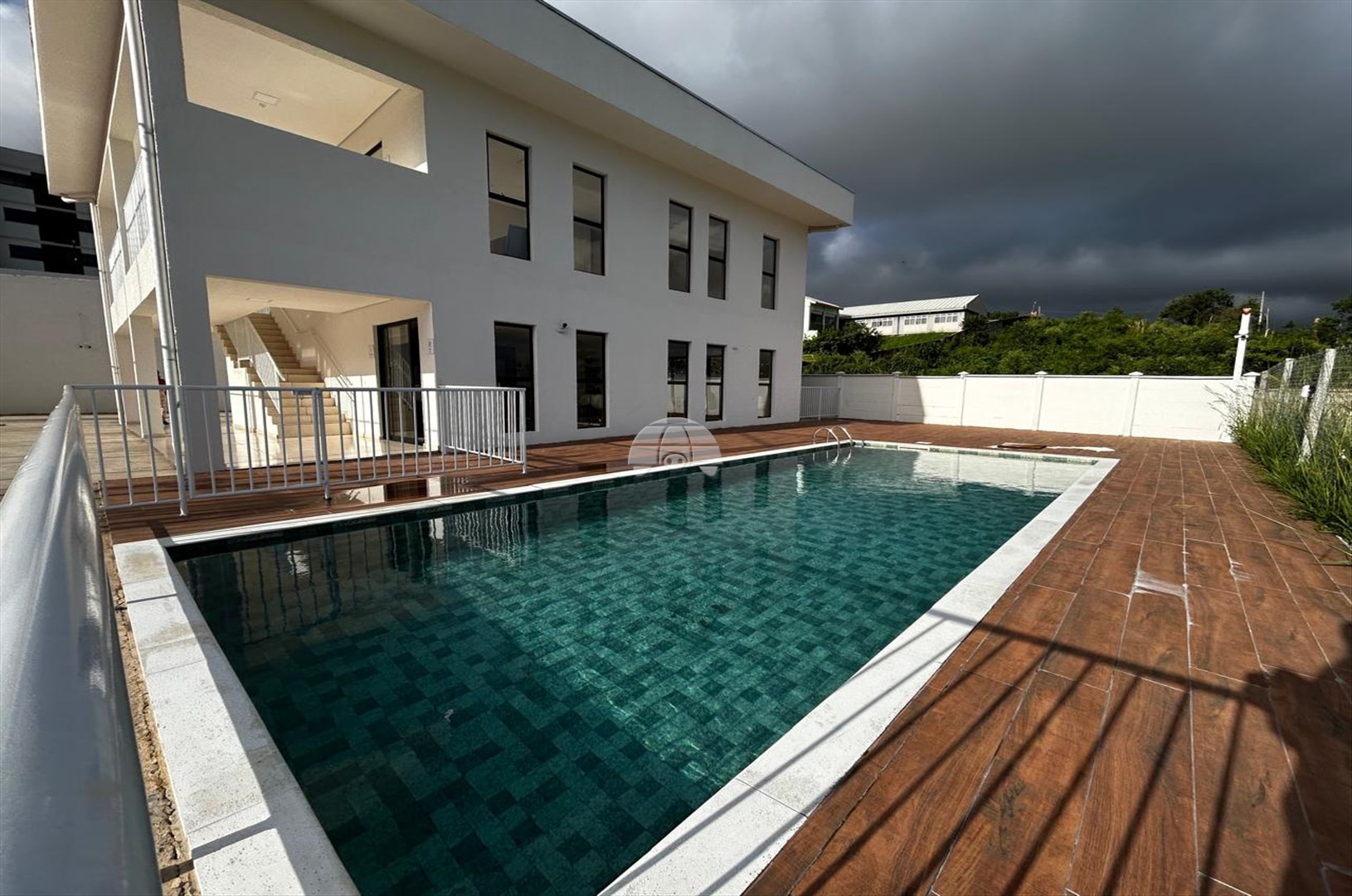 Apartamento à venda em Lamenha Grande, Almirante Tamandaré — Portal Chave Fácil