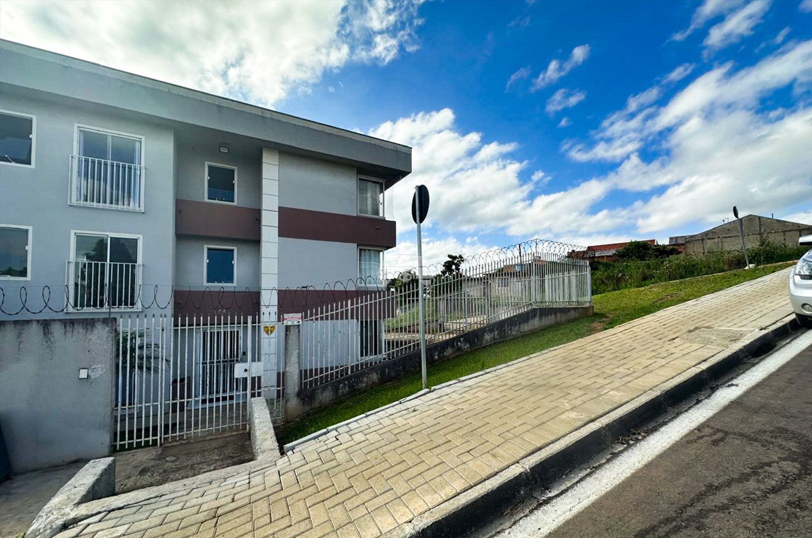 Apartamento à venda em Jardim Eldorado, Colombo — Portal Chave Fácil
