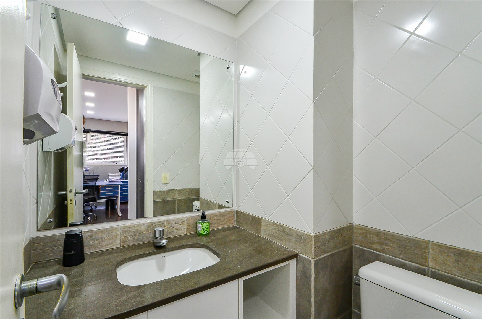 Conjunto Comercial para Venda no Bairro Centro ref. 224713 (8 / 10)