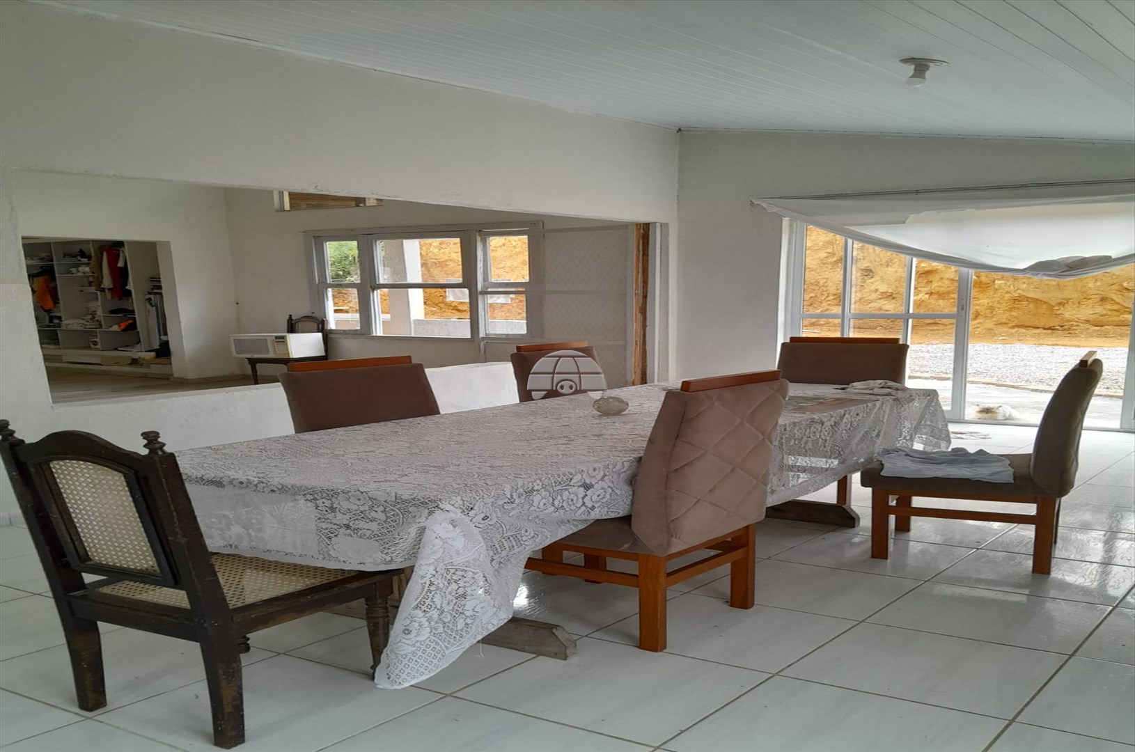 Casa para alugar em Campo Largo Da Roseira, São José dos Pinhais — Portal Chave Fácil