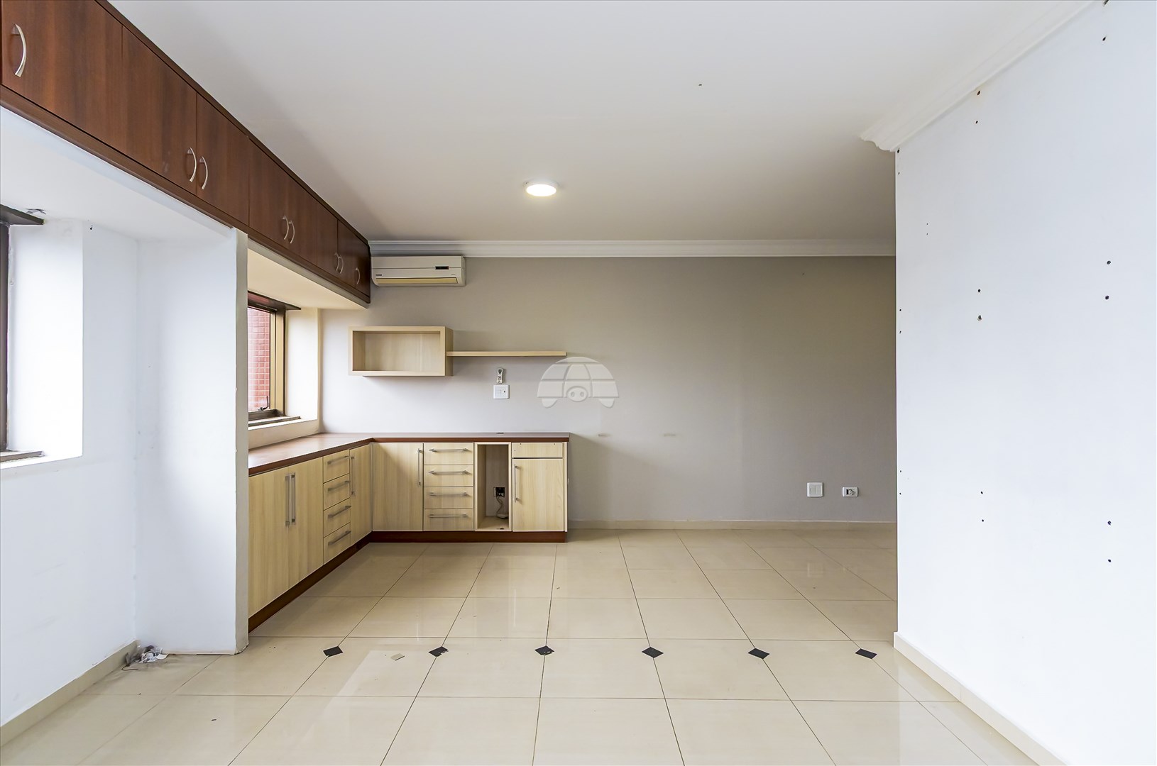 Sala/Conjunto Comercial à venda em Portão, Curitiba — Construa Assessoria Imobiliária