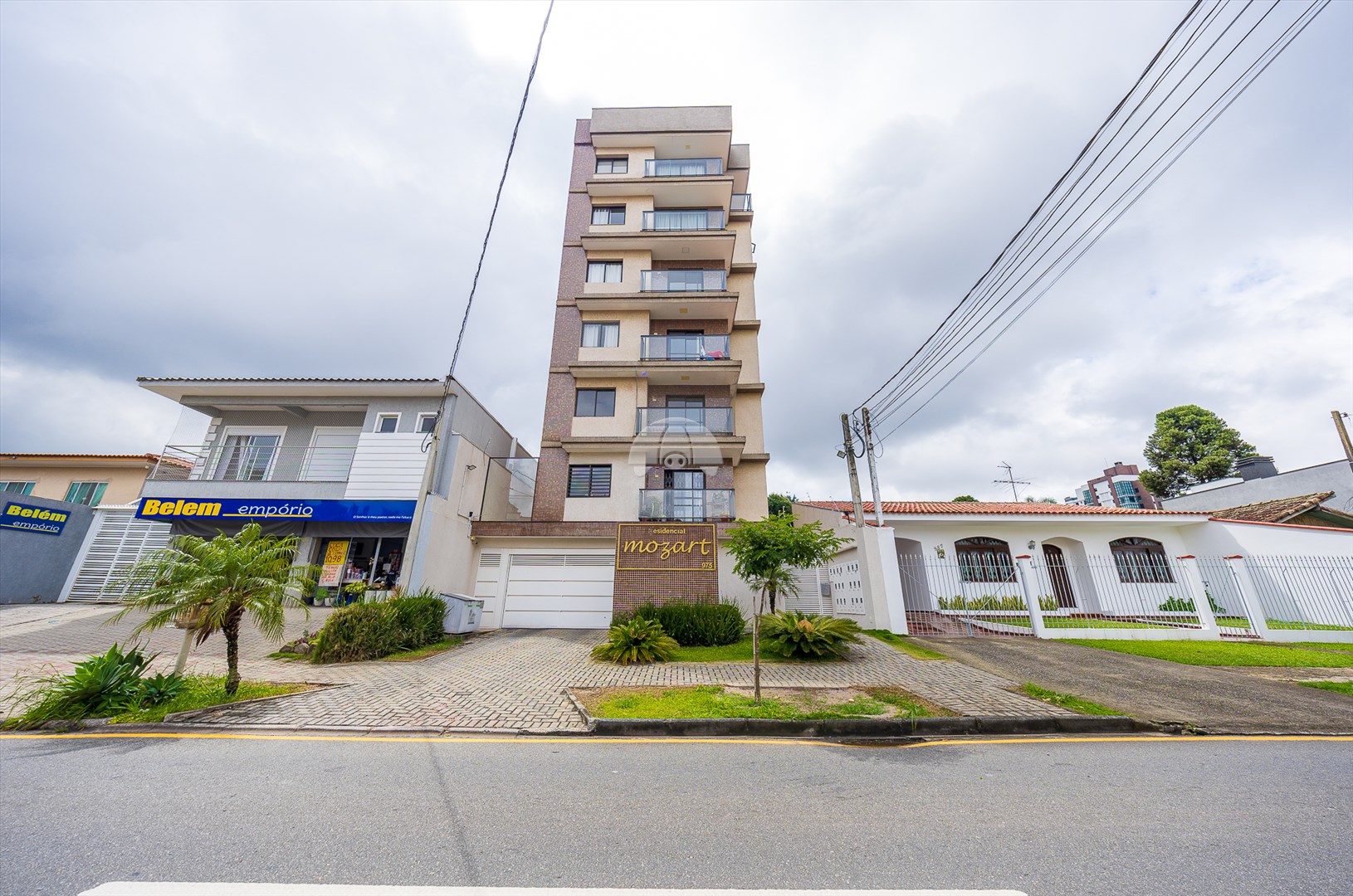Apartamento à venda em Centro, São José dos Pinhais — Portal Chave Fácil