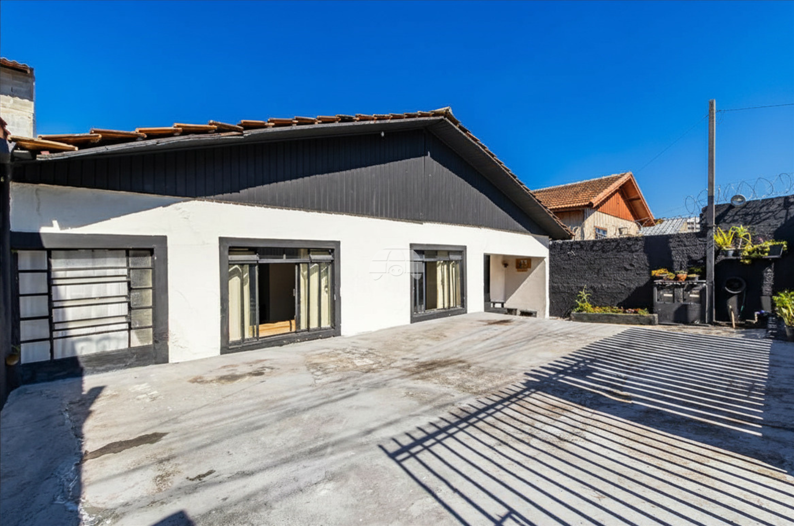 Terreno/Área à venda em Cajuru, Curitiba — Imobiliária Andrade