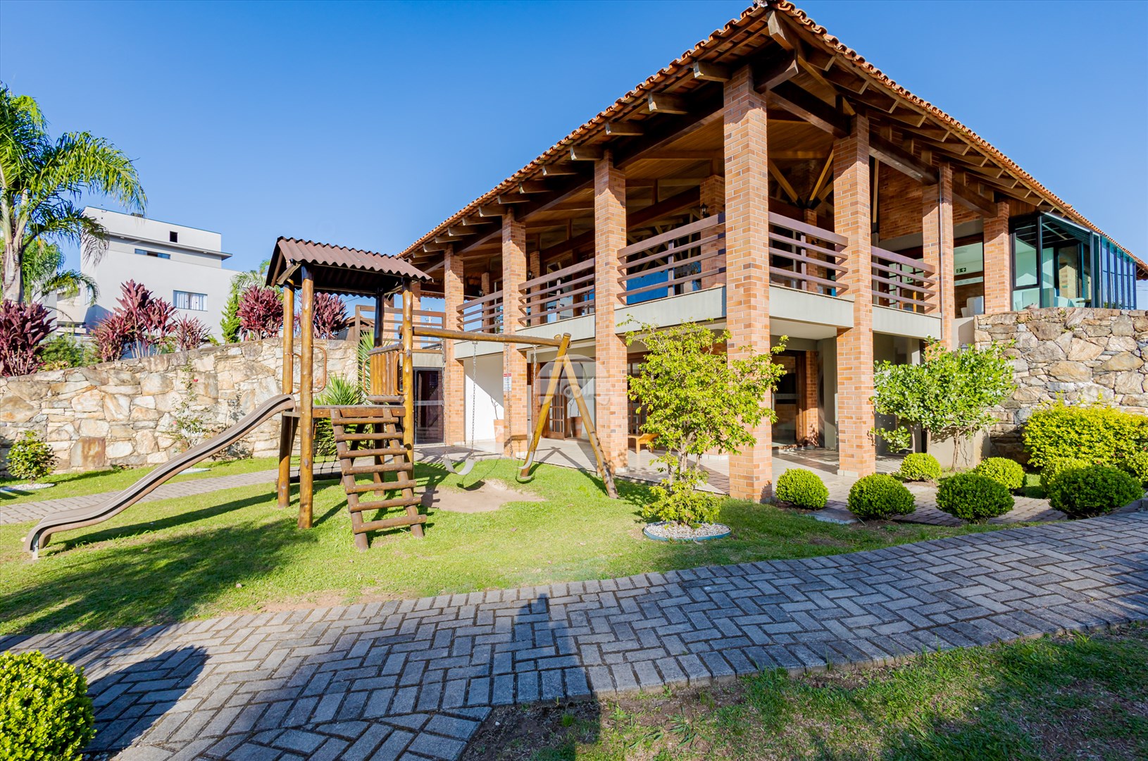 Terreno/Área à venda em Umbará, Curitiba — Imóveis em Curitiba - Jamaica Imóveis