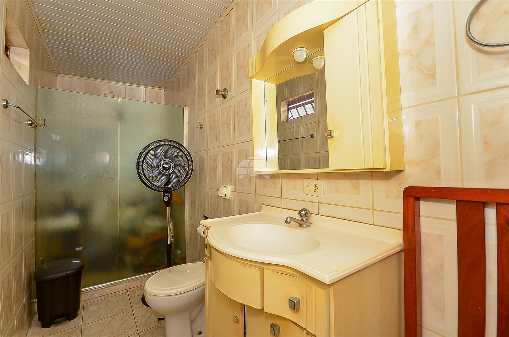 Casa à venda em Boa Vista, Curitiba — GOMES CONSULTOR IMOBILIARIO LTDA.