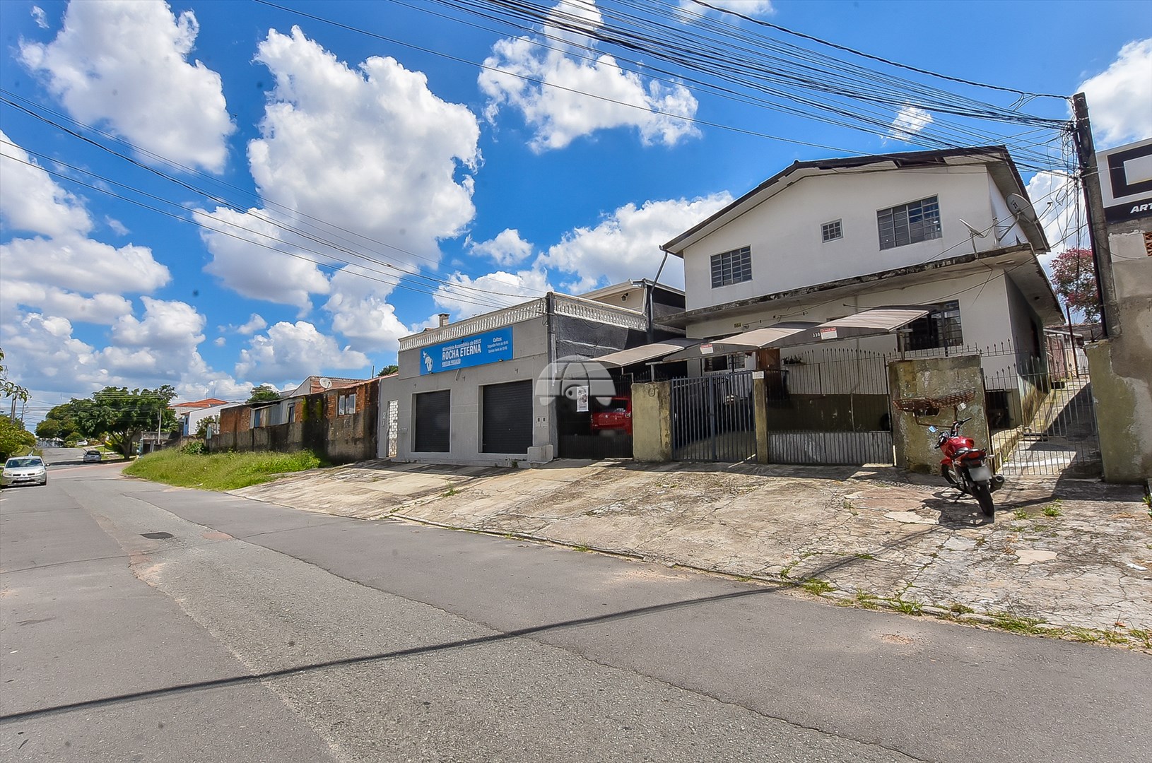 Terreno à venda em Lindóia, Curitiba — Imobiliária Cilar