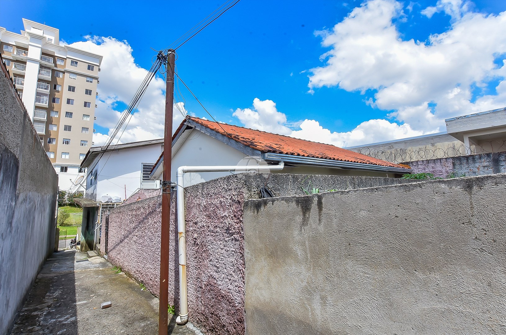 Terreno/Área à venda em Lindóia, Curitiba — Portal Chave Fácil