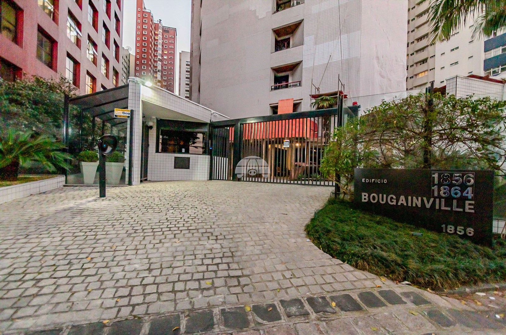 Apartamento à venda em Água Verde, Curitiba — Portal Chave Fácil