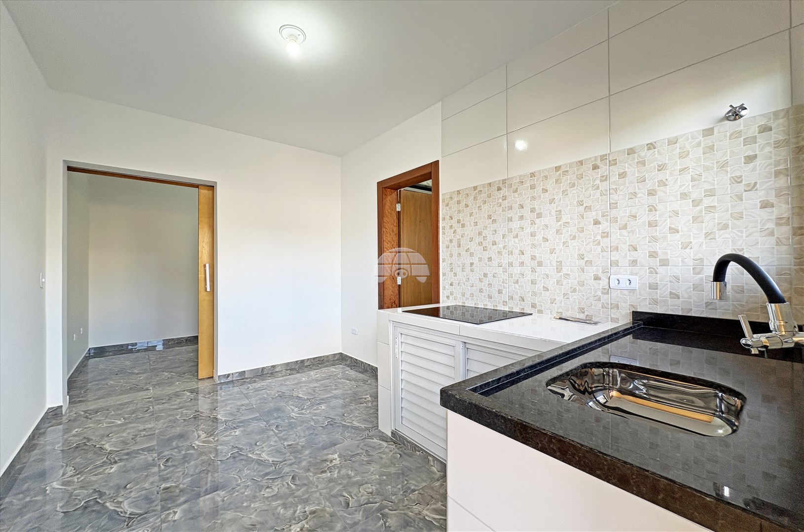 Apartamento para alugar em Capão Raso, Curitiba — Portal Chave Fácil