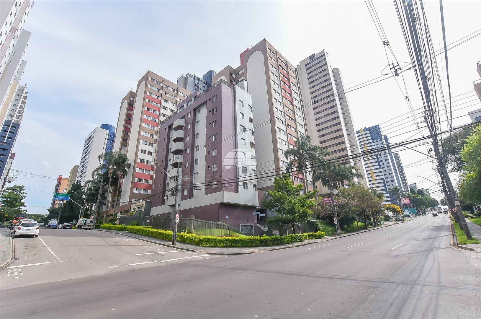 Apartamento à venda em Bigorrilho, Curitiba — Outrasul Imobiliária