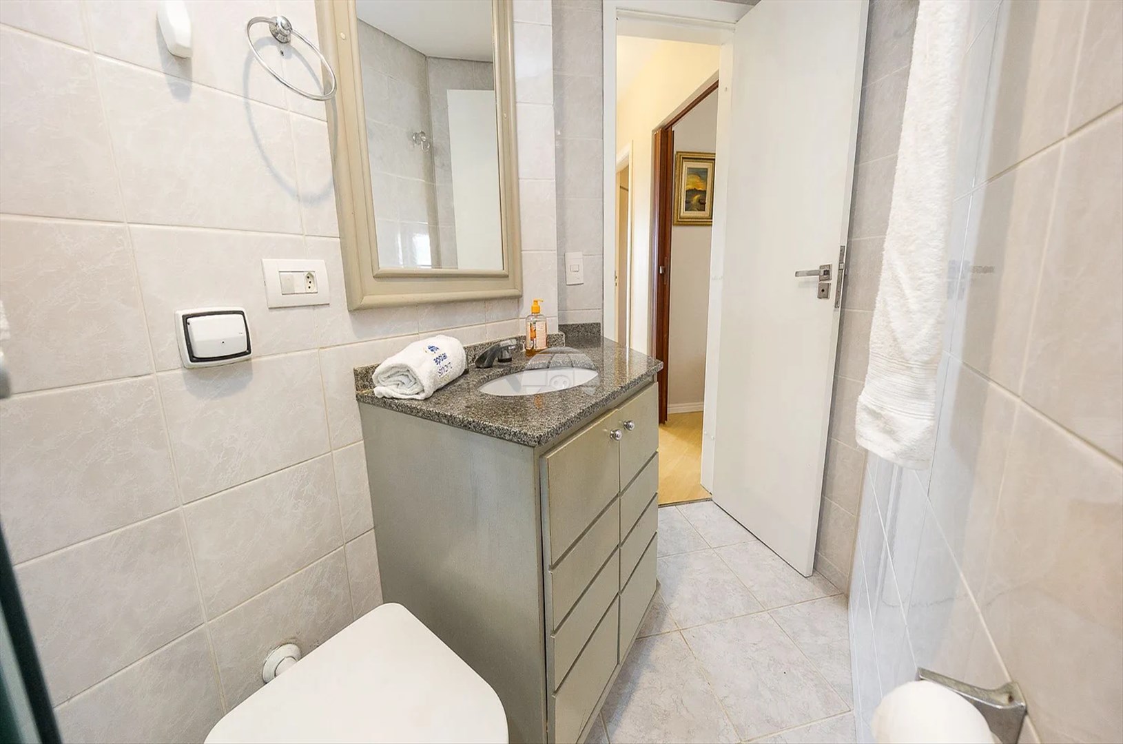Apartamento à venda em Bigorrilho, Curitiba — Outrasul Imobiliária