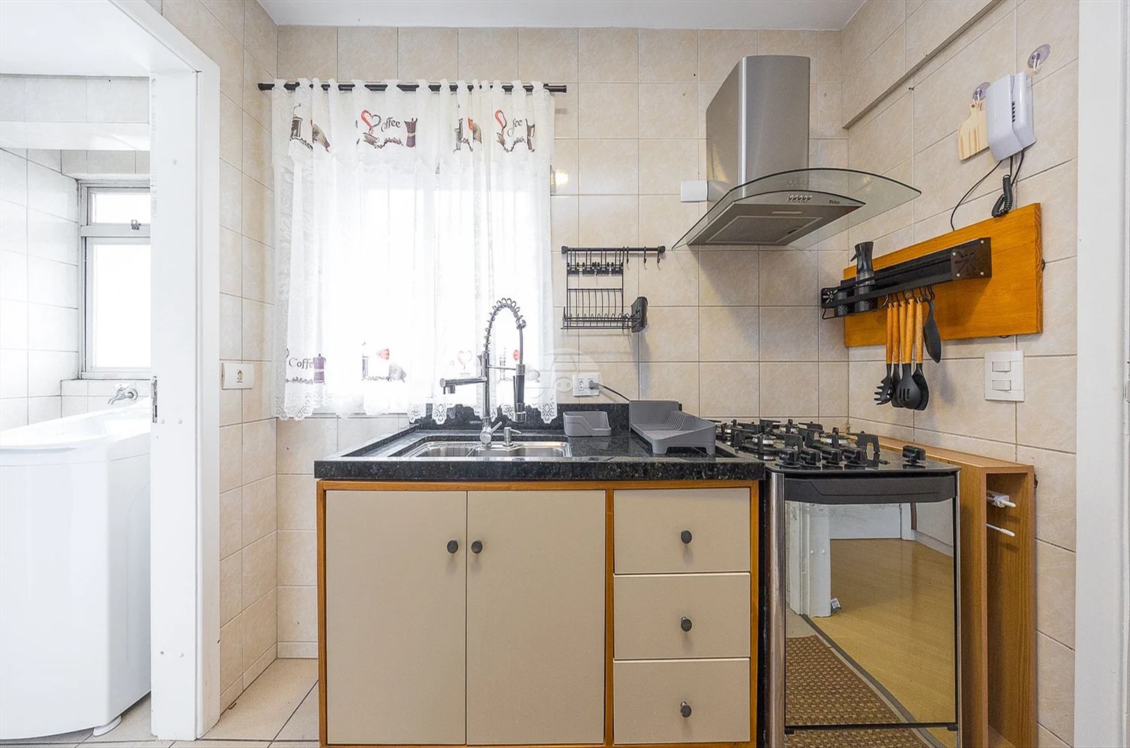 Apartamento à venda em Bigorrilho, Curitiba — Outrasul Imobiliária