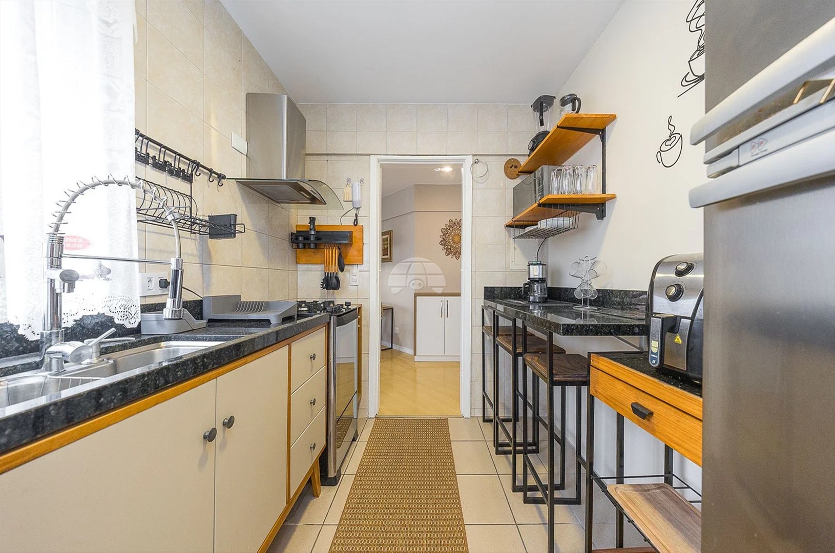 Apartamento à venda em Bigorrilho, Curitiba — Outrasul Imobiliária