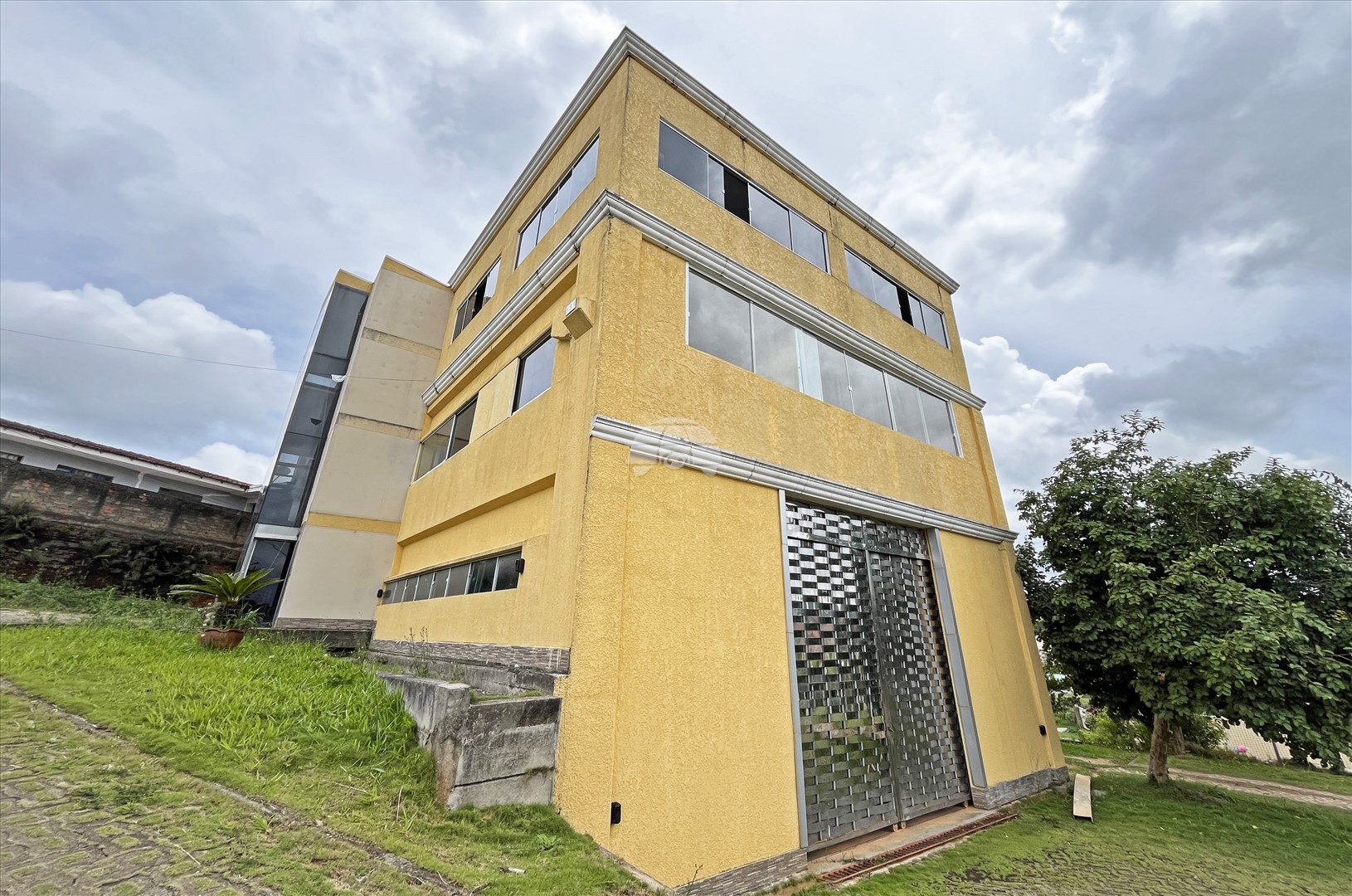 Apartamento para alugar em Centro, Araucária — Portal Chave Fácil