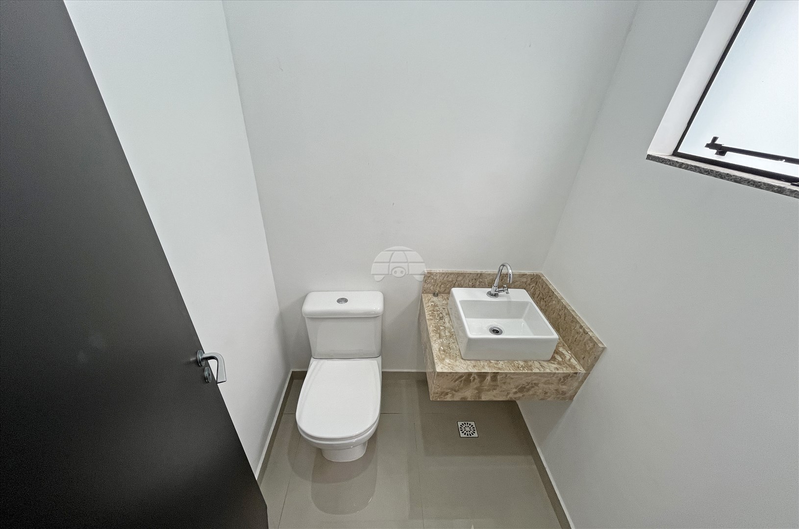 Casa para alugar em Uberaba, Curitiba — Portal Chave Fácil