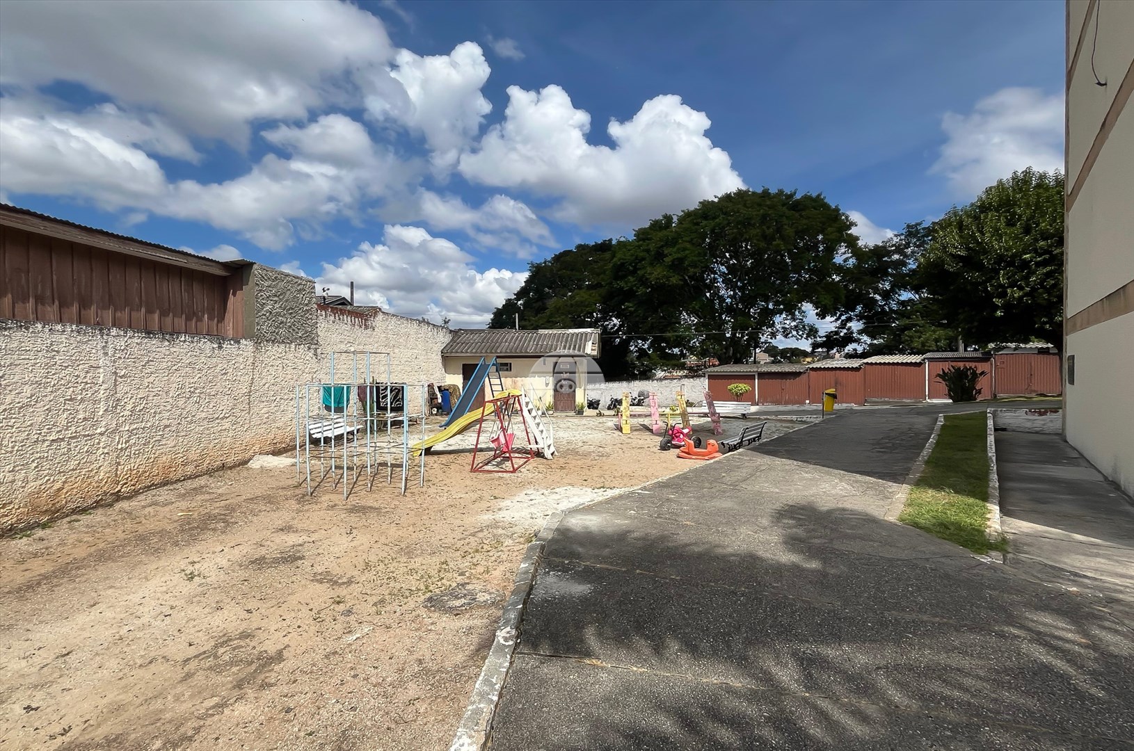 Apartamento para alugar em Barreirinha, Curitiba — Kondor Imóveis: Imobiliária em Curitiba | Uma imobiliária pra você