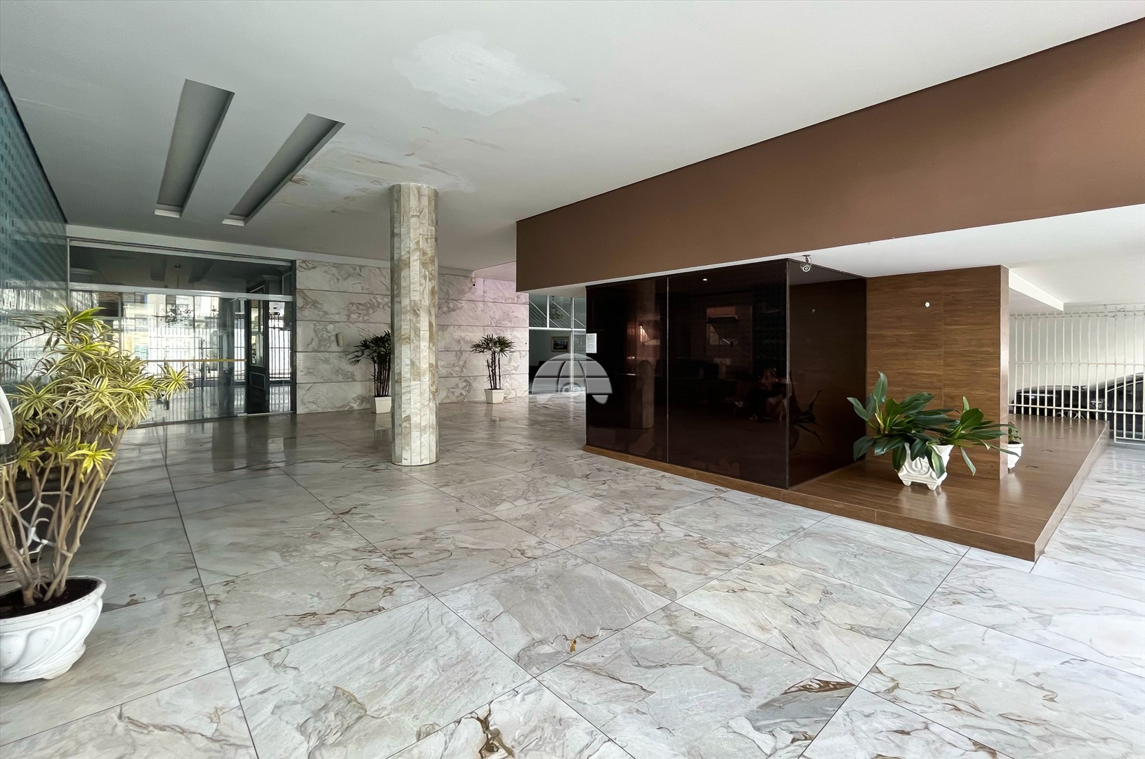 Apartamento à venda em Centro, Curitiba — Portal Chave Fácil