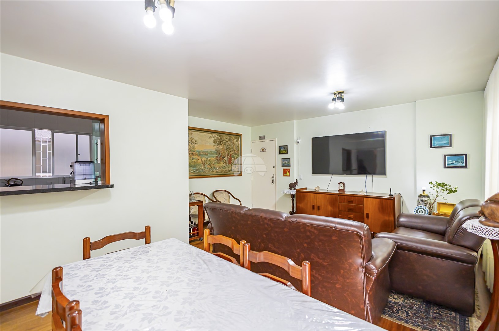 Apartamento à venda em Bigorrilho, Curitiba — MAFI ADMINISTRADORA DE IMOVEIS LTDA