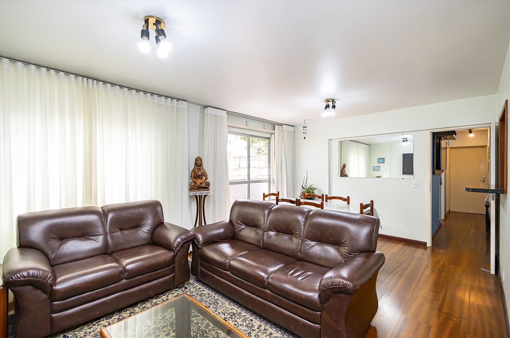 Apartamento à venda em Bigorrilho, Curitiba — MAFI ADMINISTRADORA DE IMOVEIS LTDA
