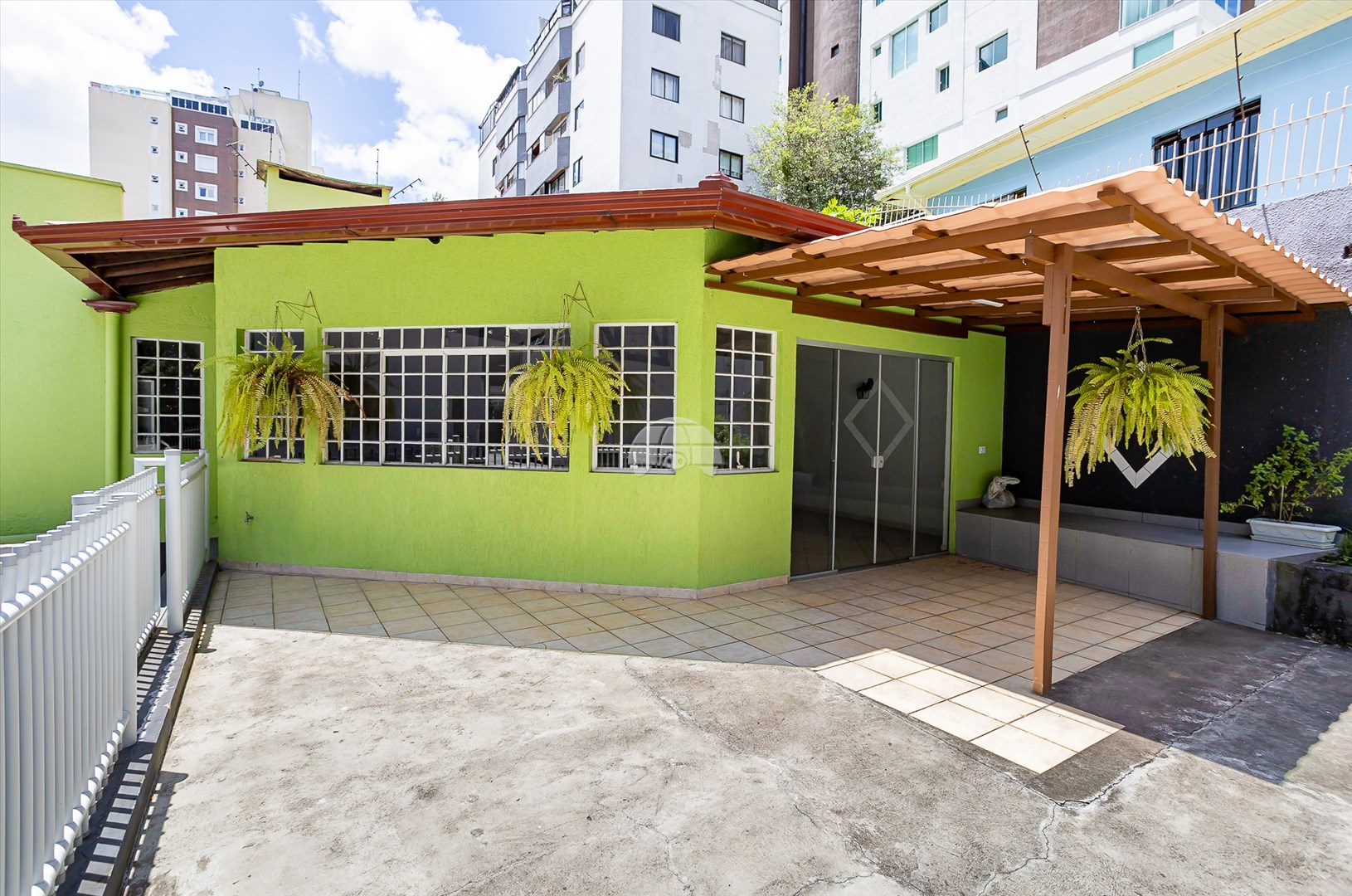 Apartamento à venda em Bigorrilho, Curitiba — MAFI ADMINISTRADORA DE IMOVEIS LTDA
