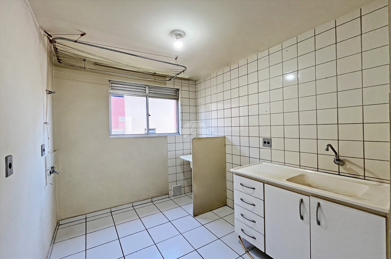 Apartamento para alugar em Tatuquara, Curitiba — Portal Chave Fácil