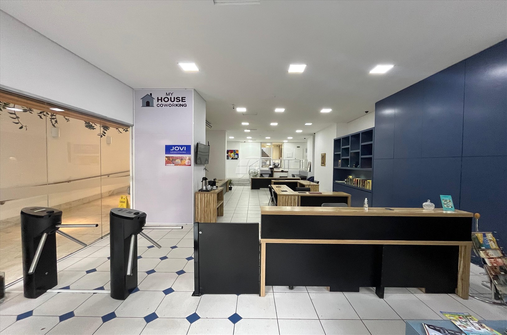 Sala/Conjunto Comercial para alugar em Centro, Curitiba — Portal Chave Fácil