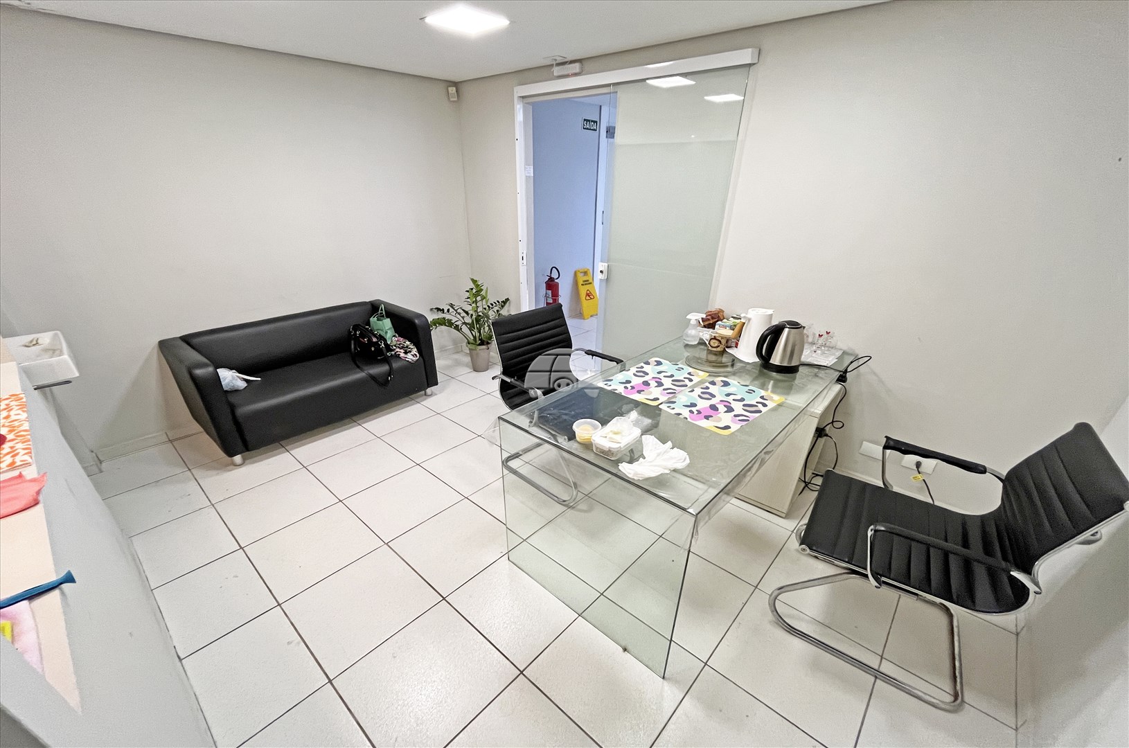 Sala/Conjunto Comercial para alugar em Centro, Araucária — Portal Chave Fácil