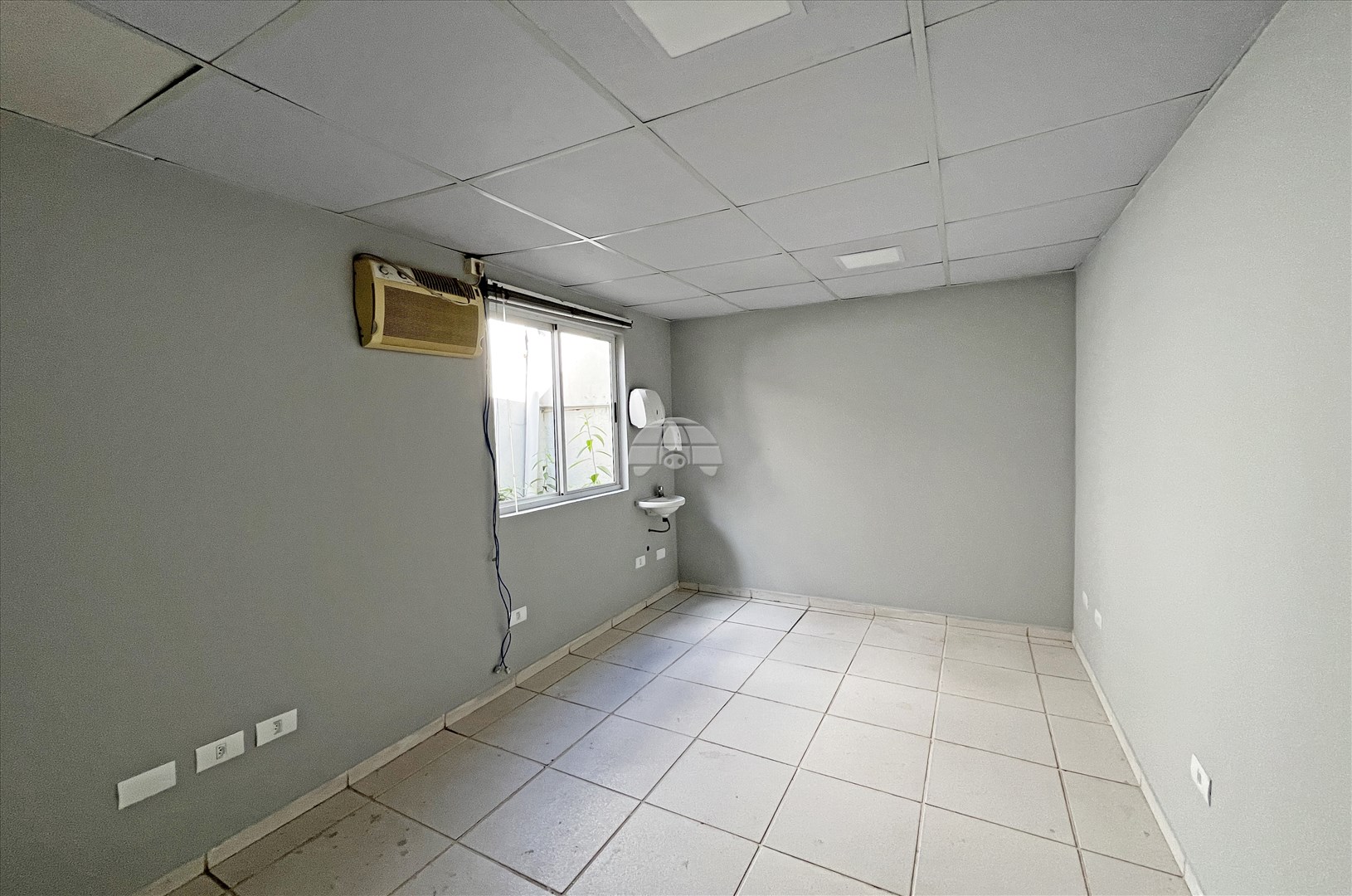 Sala/Conjunto Comercial para alugar em Centro, Araucária — Portal Chave Fácil