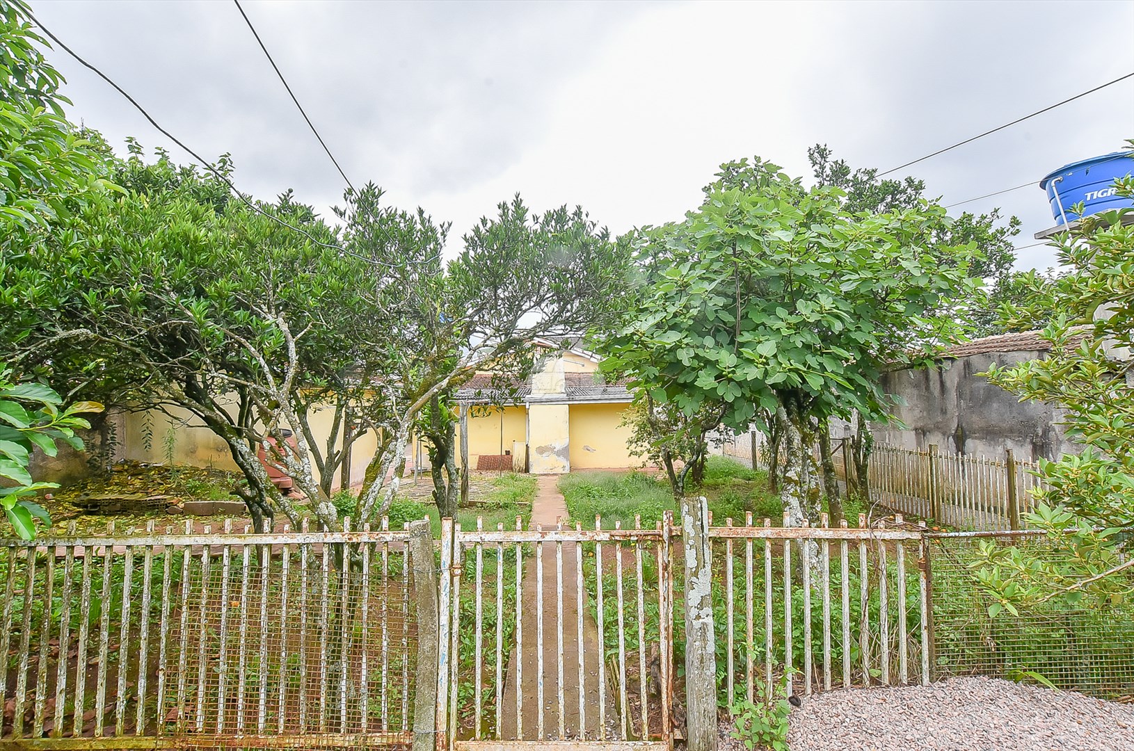 Terreno Comercial/Residencial para Venda no Bairro Hauer ref. 224985 (10 / 10)