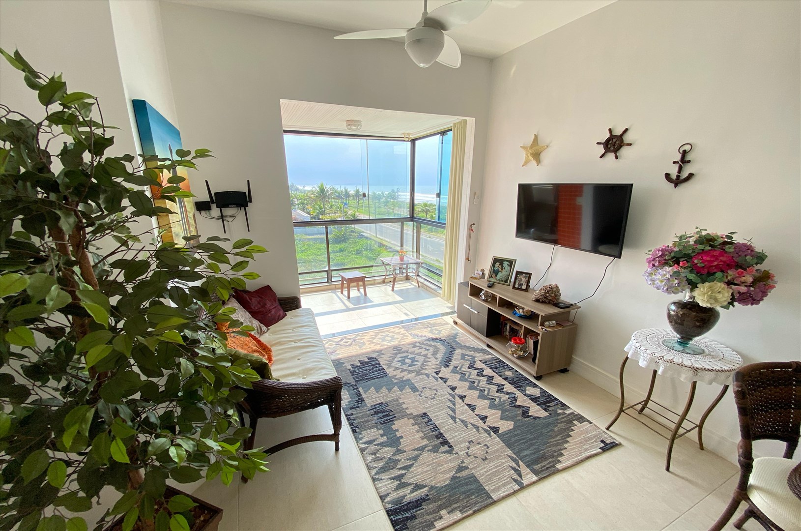 Apartamento à venda em Gaivotas, Matinhos — Portal Chave Fácil
